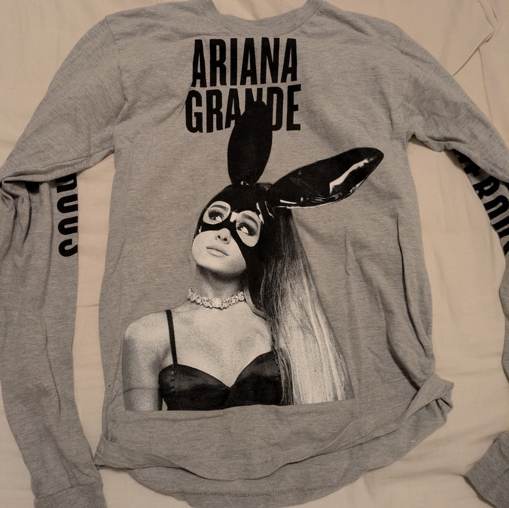 Ariana Grande Gray Long Sleeve Tee